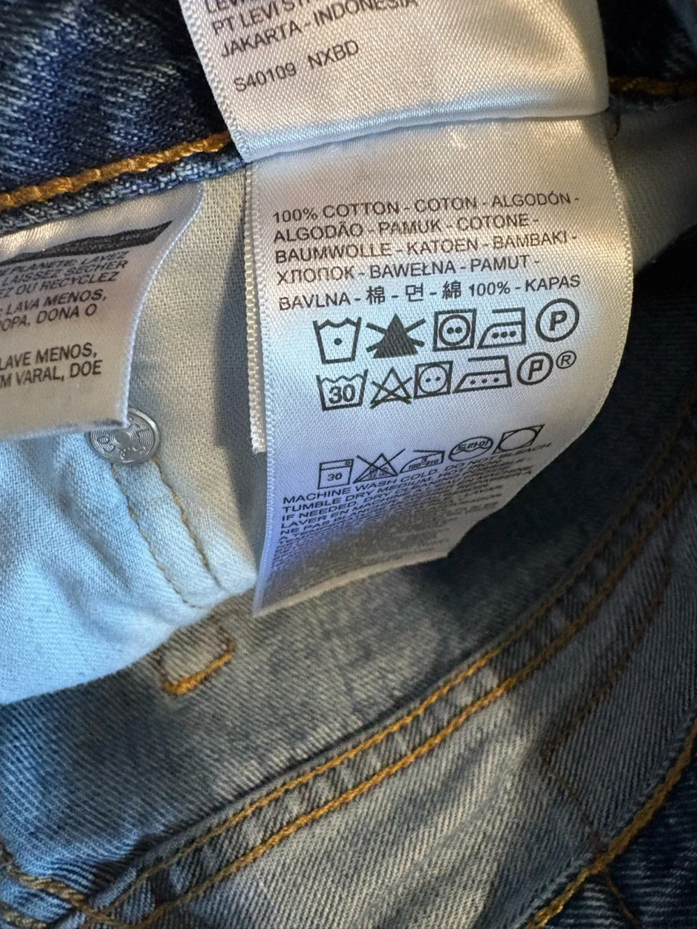 Levi's 505 Regular Fit Men’s Jeans size 31x34.